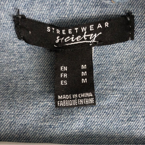 Oversized Distressed Denim Jacket - Picture 6 of 6